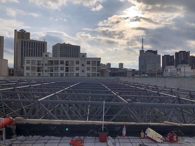 保山云南昆明联勤保障部队65070工程-军体训练馆网架